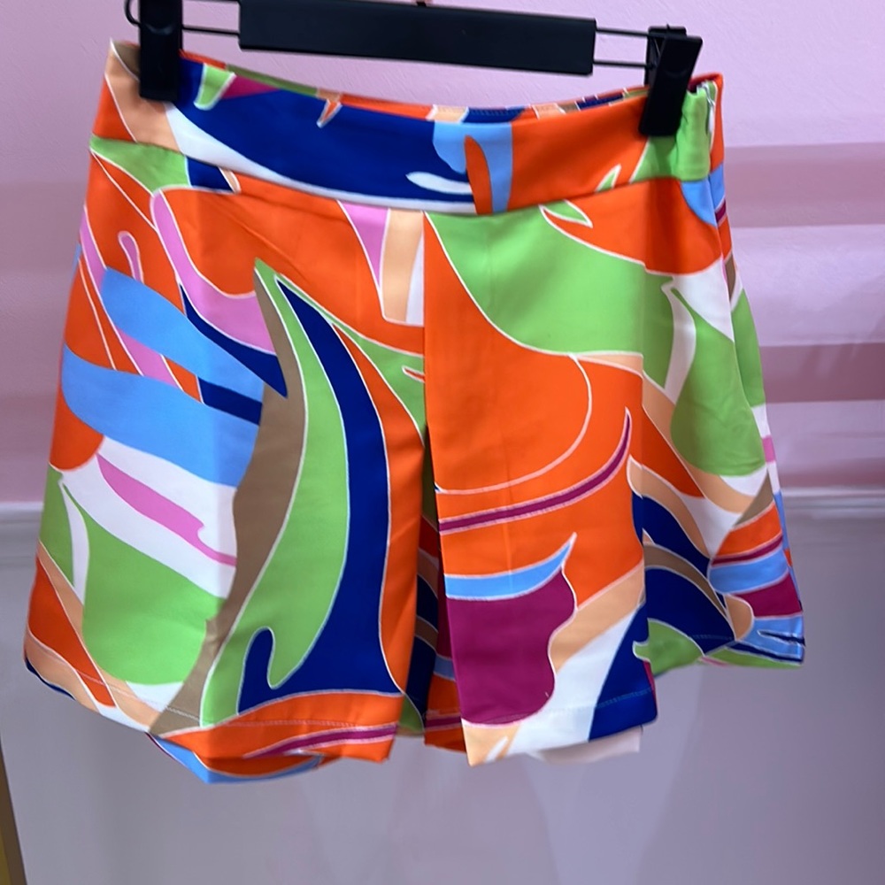 NWT Flying Tomato skort
